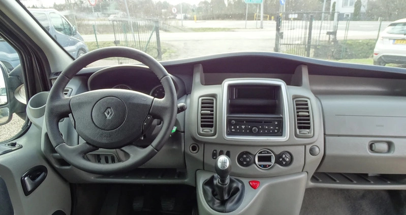 Renault Trafic cena 62900 przebieg: 244000, rok produkcji 2011 z Góra małe 781